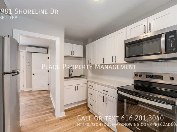 6981 Shoreline Dr, Delton, MI 49046