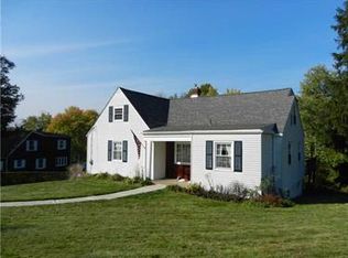 3368 Crestview Dr, Bethel Park, PA