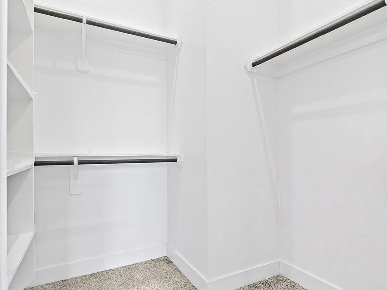 10718 Blossom River Dr — Photo 34