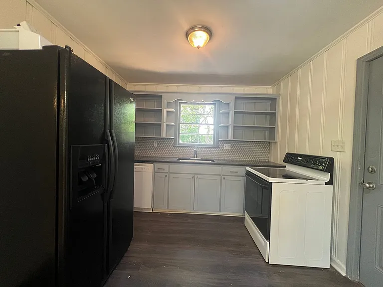 117 Johnson Dr — Photo 7