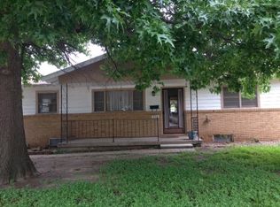 226 N McComas Ave, Wichita, KS 67203