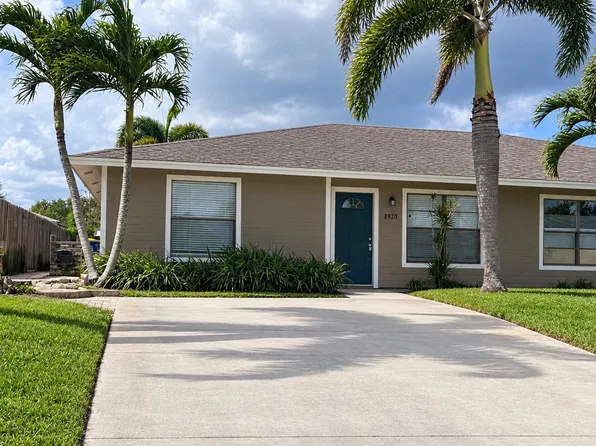 8920 SE Hobe Ridge Ave, Hobe Sound, FL 33455