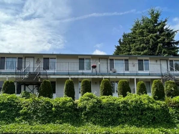 Skyridge Apartments, 500 75th St SE #10, Everett, WA 98203