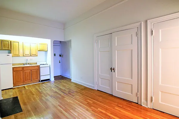 Rented by JK Dansar Corp | media 15