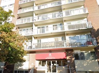 1435 Morisset Ave #100, Ottawa, ON K1Z 8H4