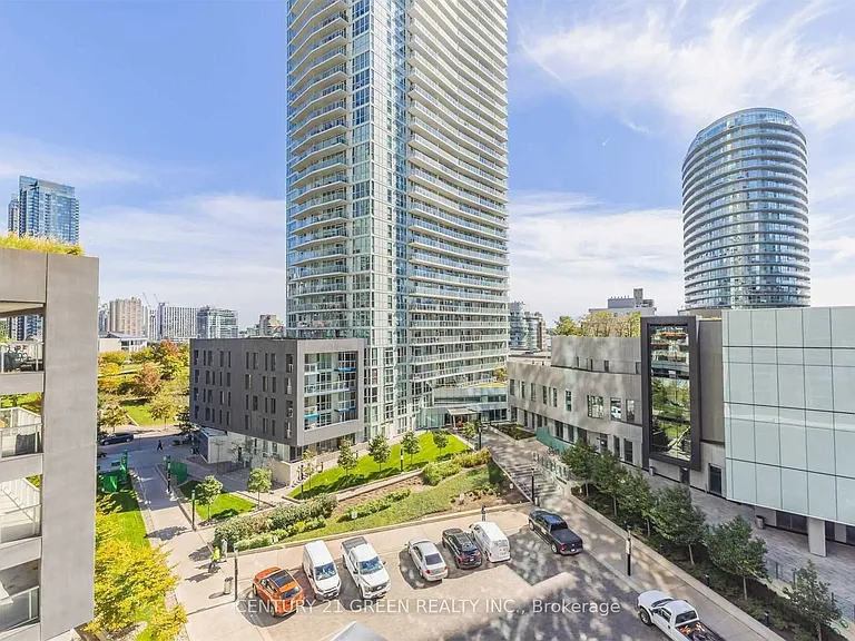 85 Queens Wharf Rd #705 — Photo 1