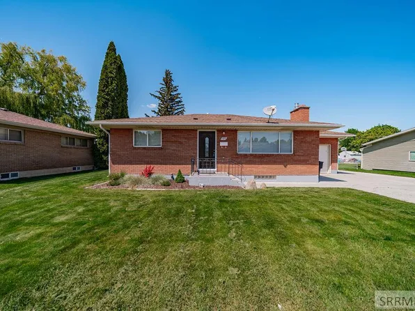 185 Spruce St, Shelley, ID 83274