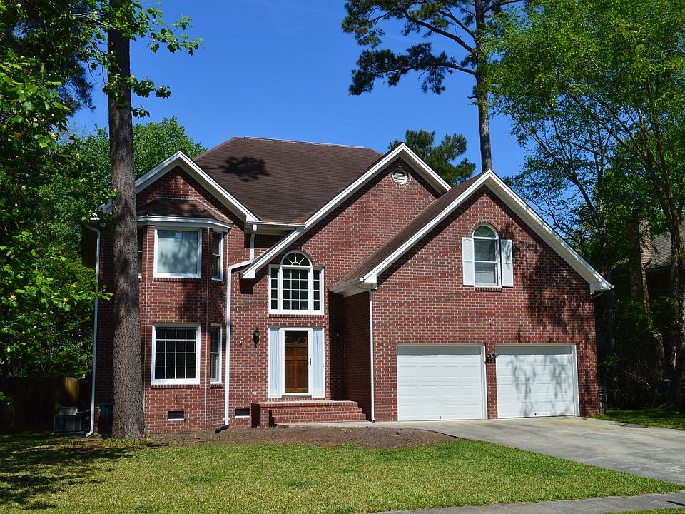 1st image of 308 King Charles Cir