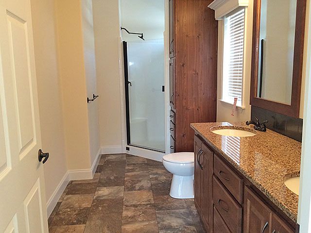 2nd image of 321 Legacy Ct
