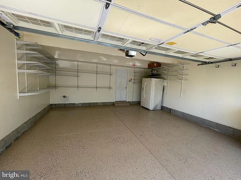 42 Haddon Ct — Photo 6