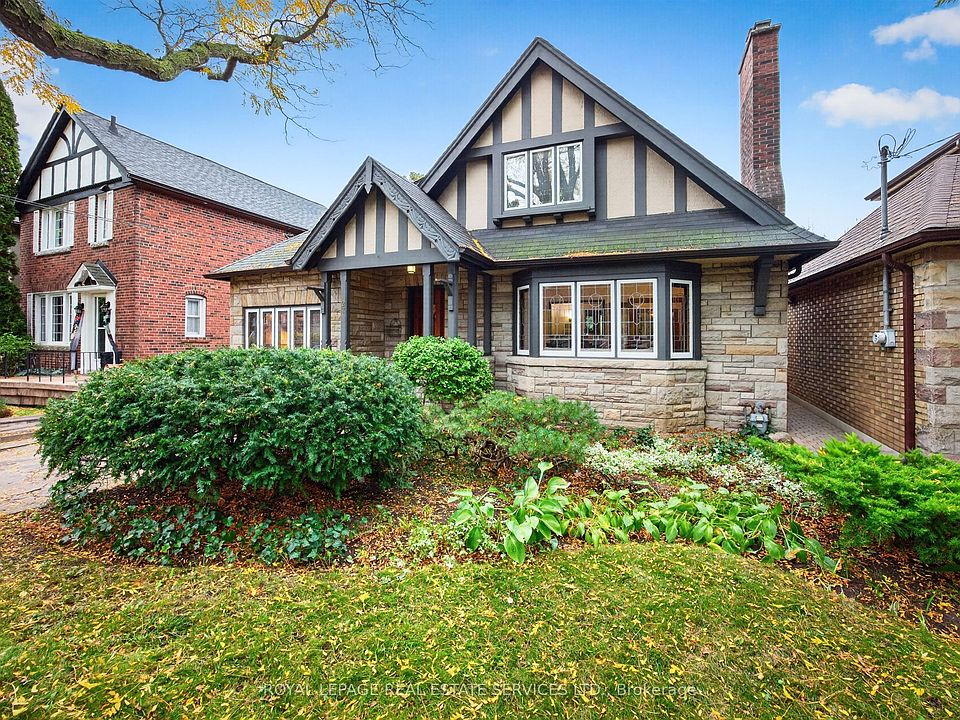 1st image of 27 Verbena Ave