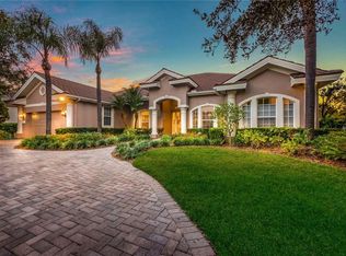 7706 Heathfield Ct, University Park, FL 34201