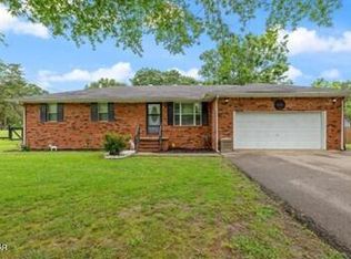 2155 Hebron Church Rd, Bruceton, TN 38317