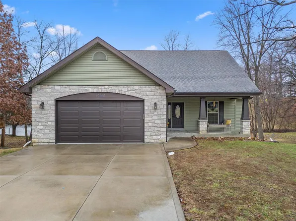 10448 Walnut Ln, Foristell, MO 63348