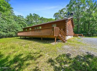 109 Bloss Rd, Canadensis, PA 18325