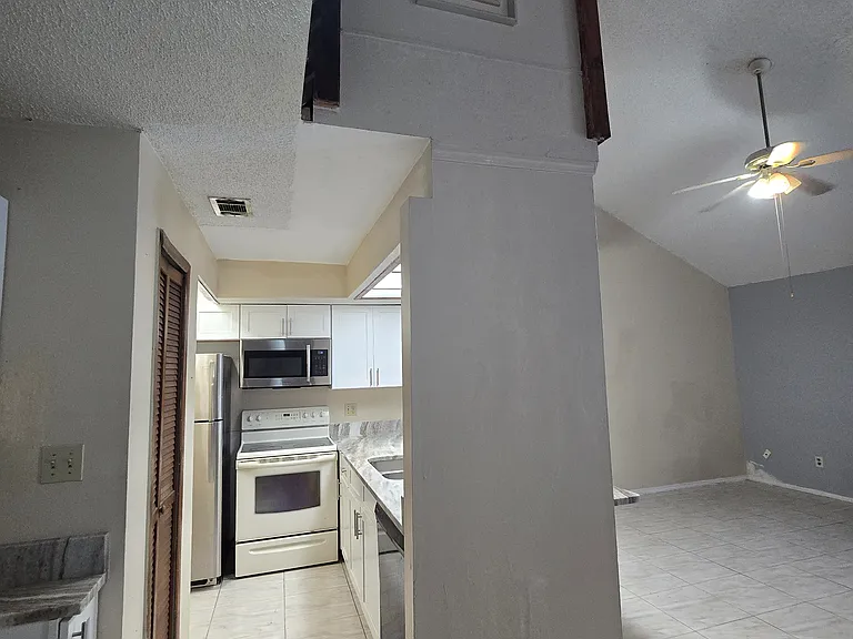 3718 Aristotle Ave — Photo 4