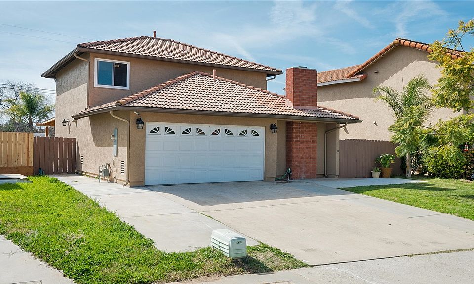 1st image of 916 Amber Dr