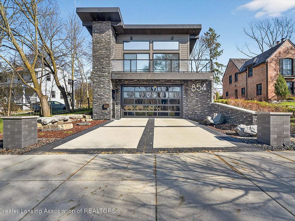 1st image of 854 Touraine Ave