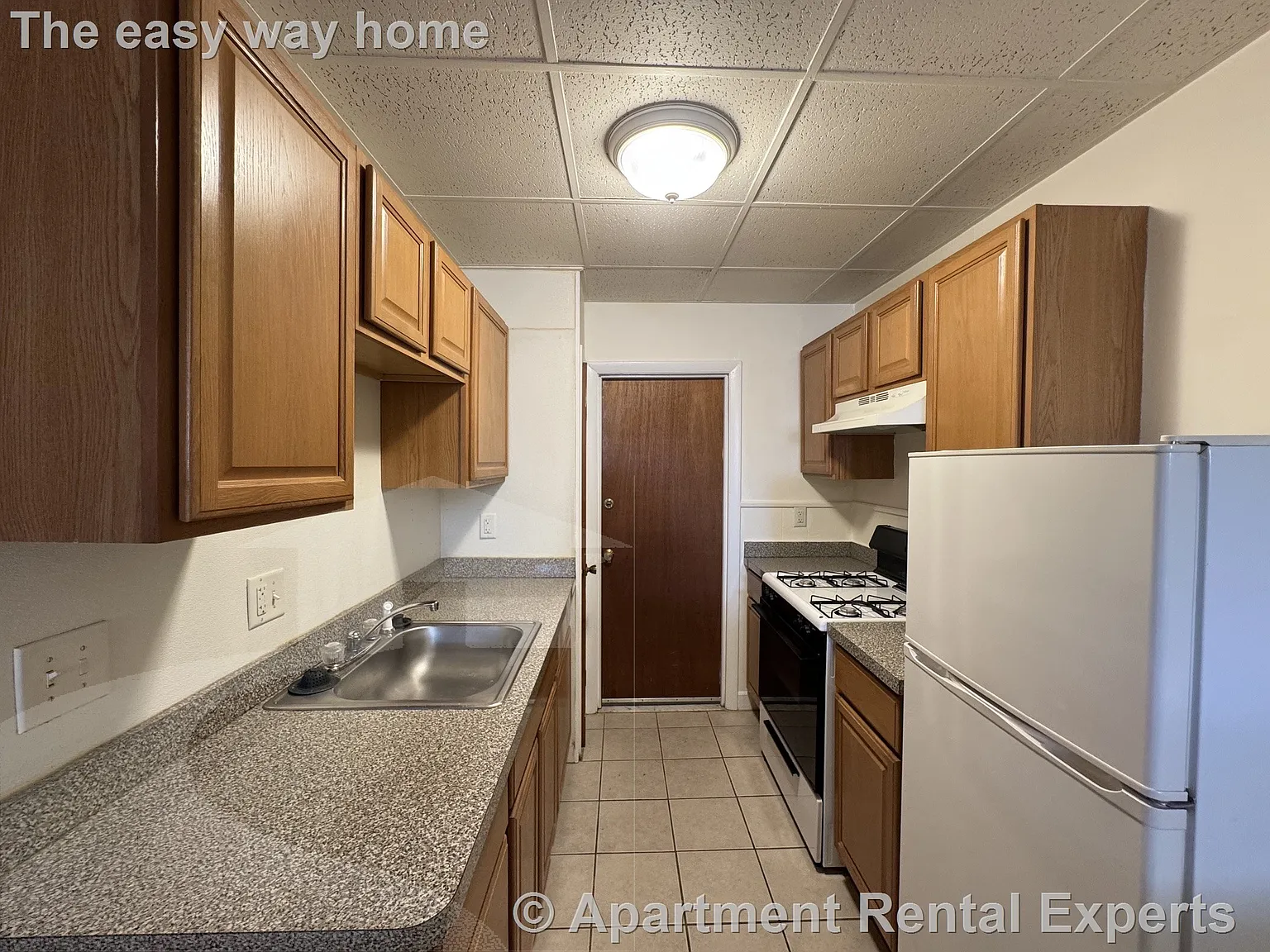 Studio, 9999 sqft, $1,900 — Photo 3
