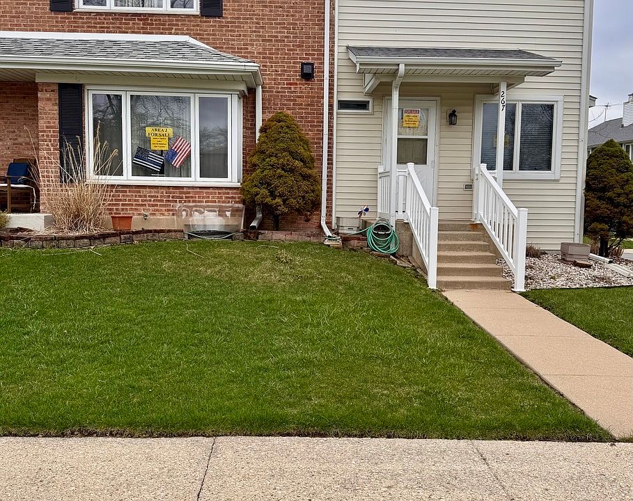 1st image of 267 Juniper St #0