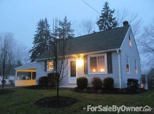 106 Village Dr, Mountville, PA 17554