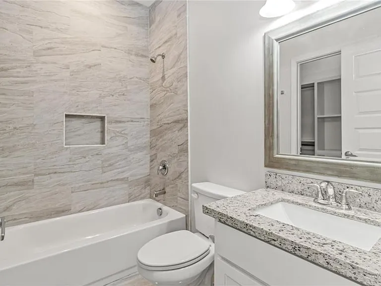 512 Downing Ave #1 — Photo 8