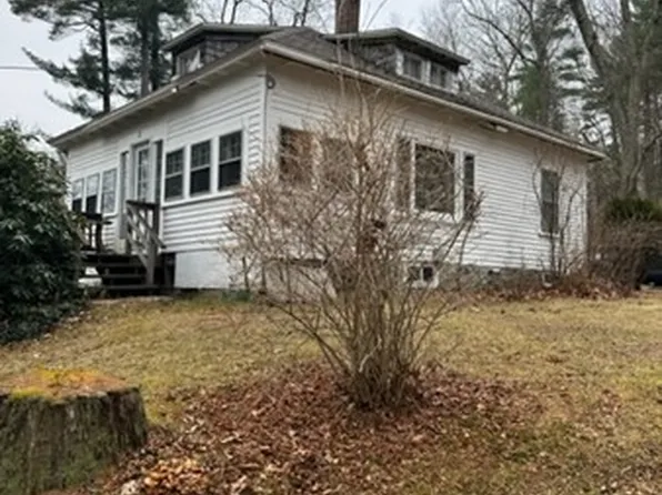 27 Turner Rd, Oxford, MA 01540