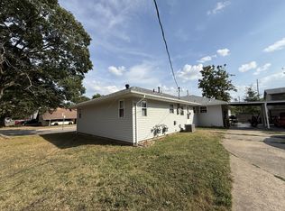 342 E Downing St #B, Springfield, MO 65807