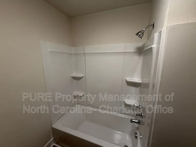 1732 Newland Rd — Photo 20