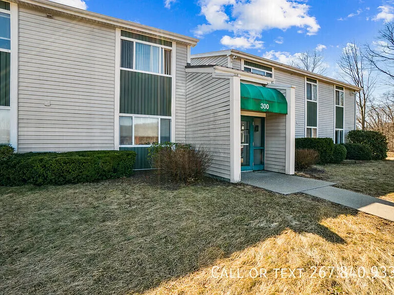 500 College Park Dr — Photo 11