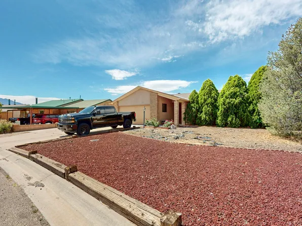 6242 Roadrunner Loop NE, Rio Rancho, NM 87144
