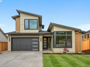 750 N V St, Washougal, WA