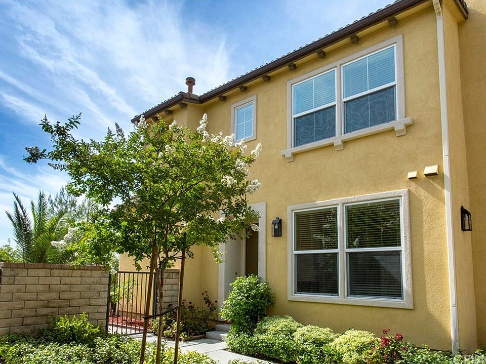 1st image of 26958 Pebble Beach Dr