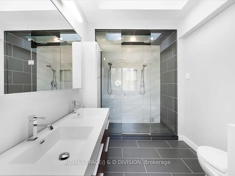 73 Astley Ave — Photo 19