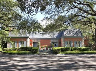 629 Terrell Rd, Terrell Hills, TX 78209