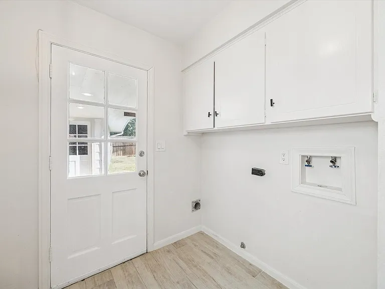 2127 Blue Willow Dr — Photo 27
