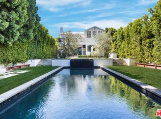 14755 Sutton St, Sherman Oaks, CA 91403