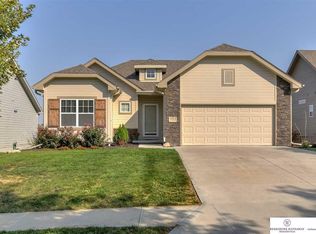 5413 N 155th St, Omaha, NE 68116