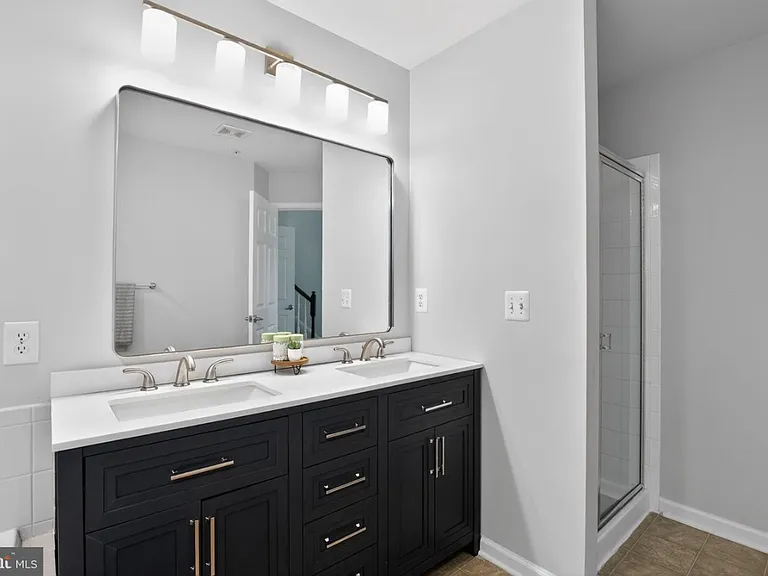 2624 Saint Marys View Rd — Photo 14