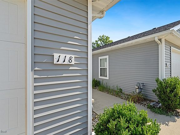 4th image of 118 Fallen Oak Ln