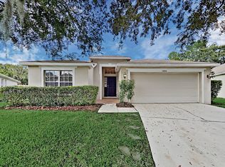 16804 Hawkglen Pl, Lithia, FL 33547