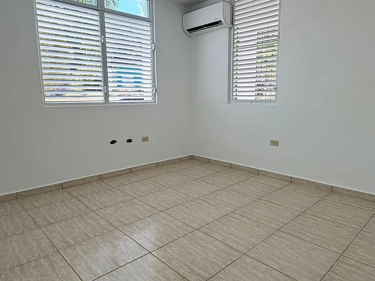 1 Calle Gran Bretana Urb Quintas Del Ky — Photo 6