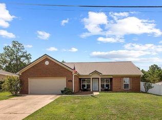 443 Jester St, Cowarts, AL 36321