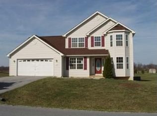 348 Thumper Dr, Ranson, WV 25438