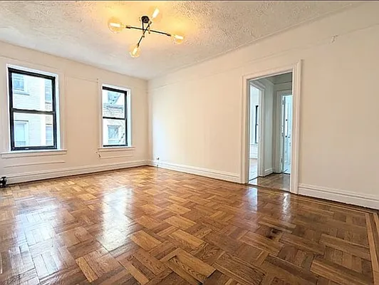 Living room, photo 1