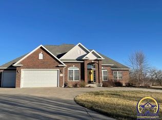 7238 SW 69th St, Auburn, KS 66402