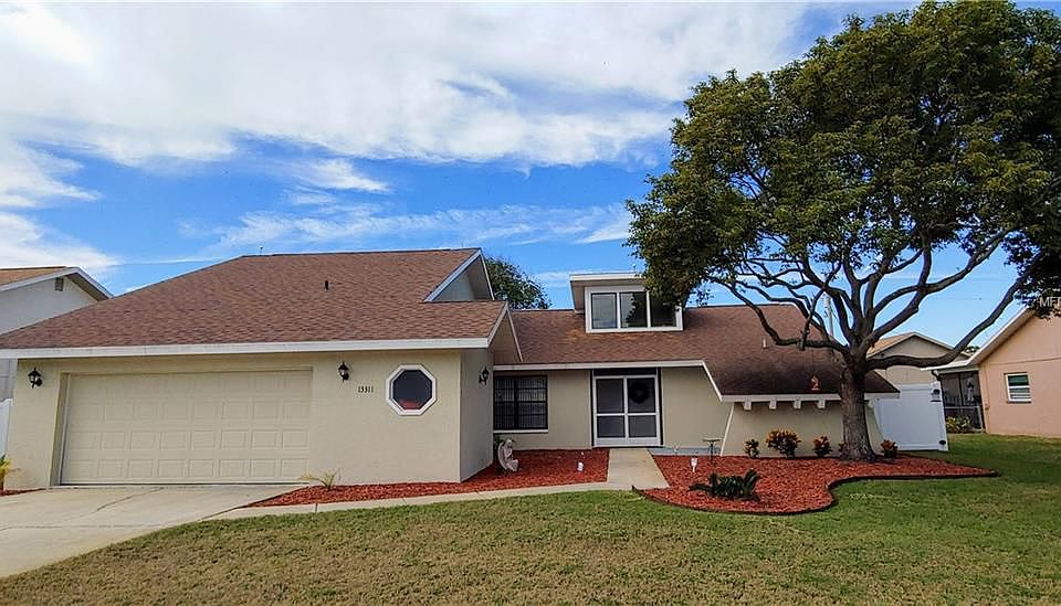 1st image of 13311 Hillwood Cir
