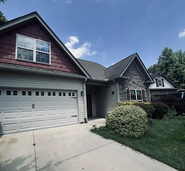 3 Plateau Pl — Photo 2