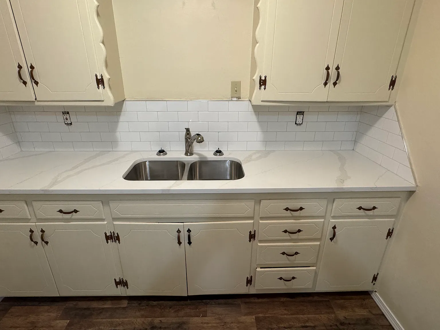 4 bed, 1893 sqft, $1,445 — Photo 3