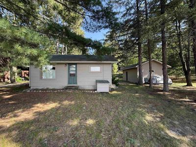 3147 Lakeshore Drive, Oxford, WI, 53952